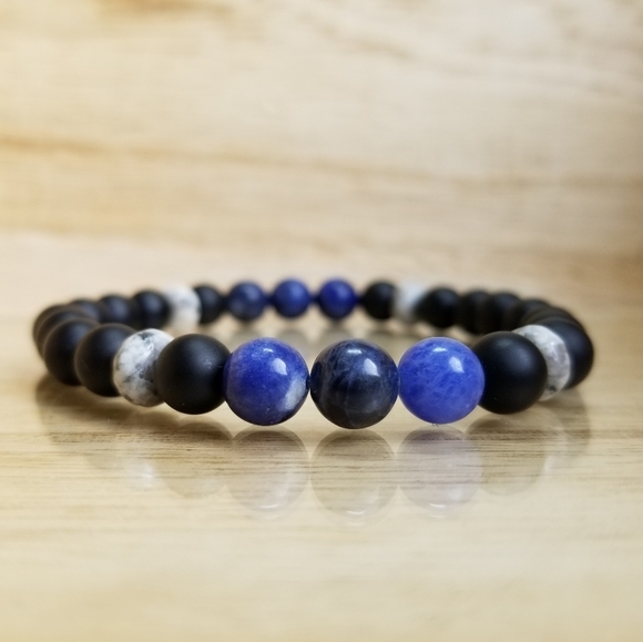 Sodalite & Black Onyx Beaded Stretch Brace… - Picture 1 of 8